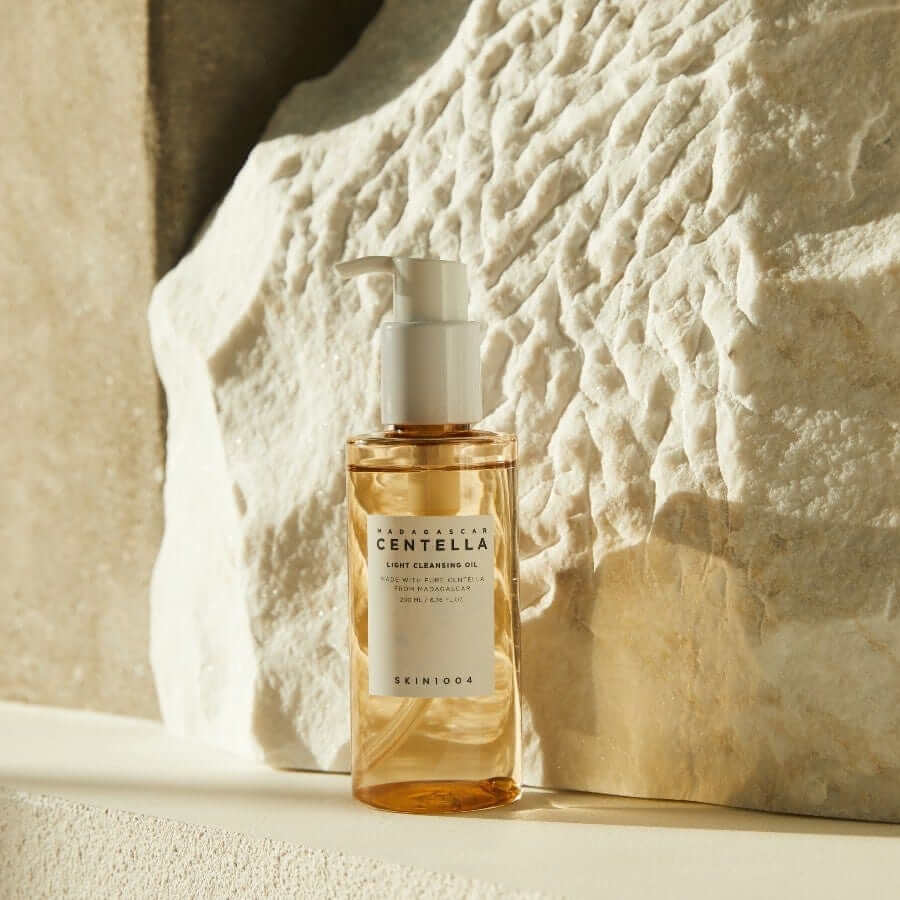 SKIN1004 MADAGASCAR CENTELLA LIGHT CLEANSING OIL ( 200 ml )